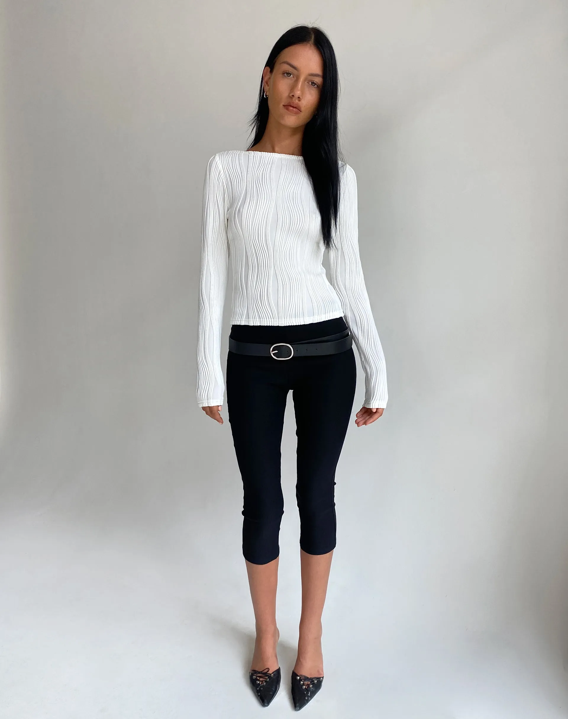 Amabon Long Sleeve Crop Top in Crinkle White