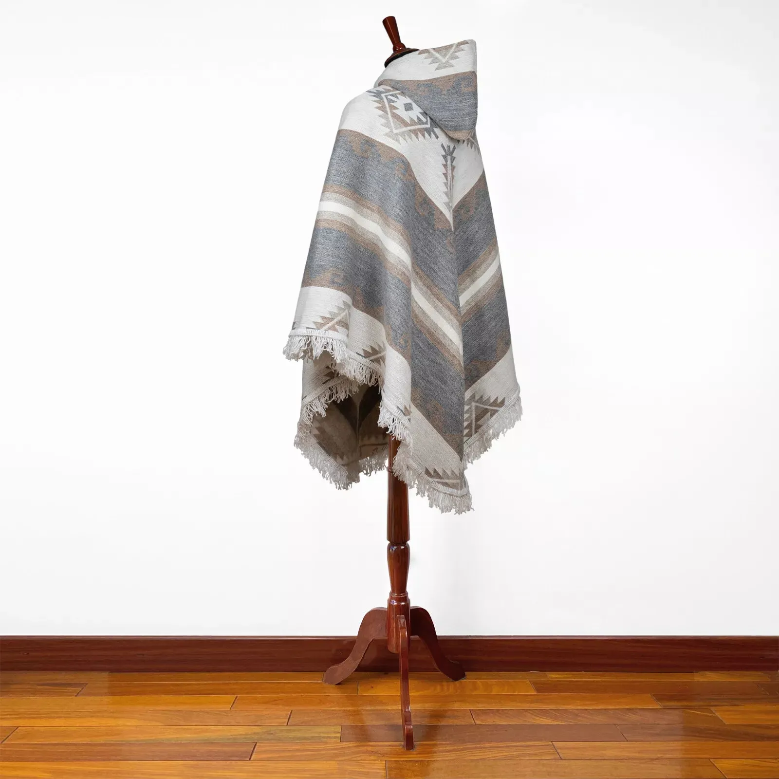 Antikuna - Llama Wool Unisex V-Shaped S. American Handwoven Thick Hooded Poncho - Andean pattern - gray/earth tones