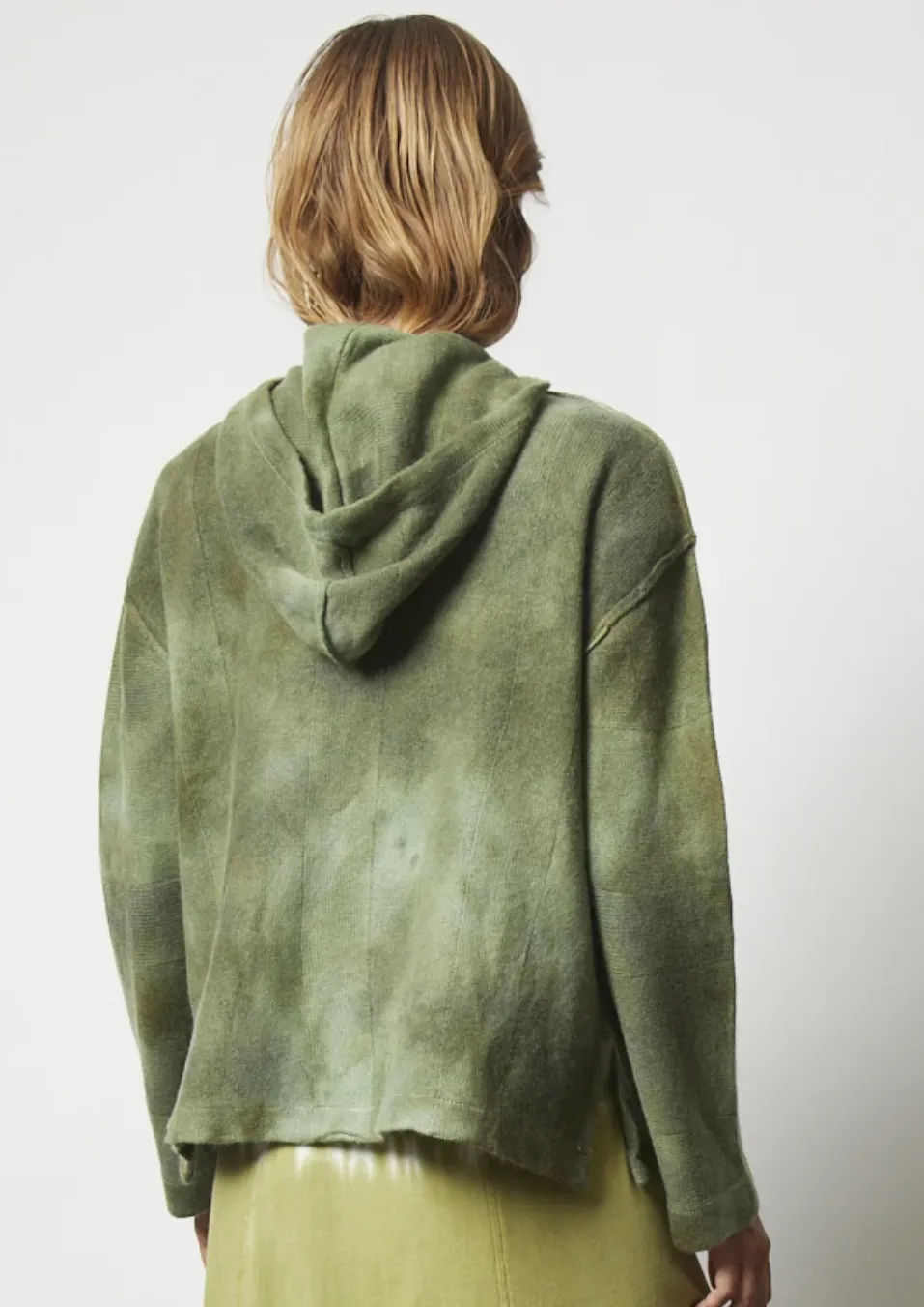 Bonfire Poncho, Camouflage Leaves