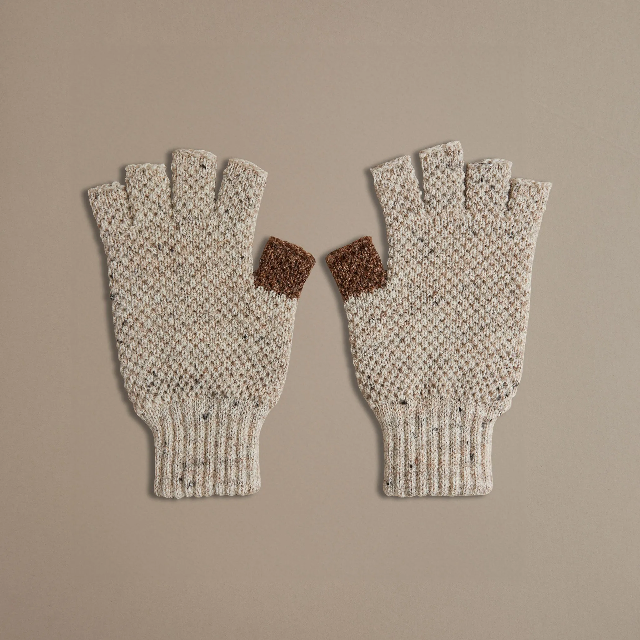 British Wool Fingerless Gloves | Un-Dyed Nepp