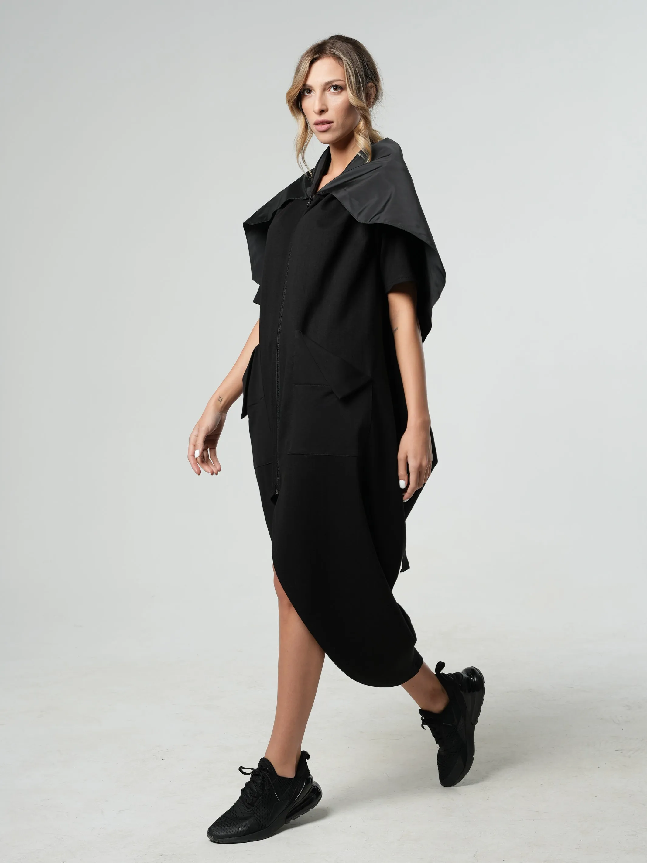 Extravagant Zipper Dress With Shoulder Cape in Black