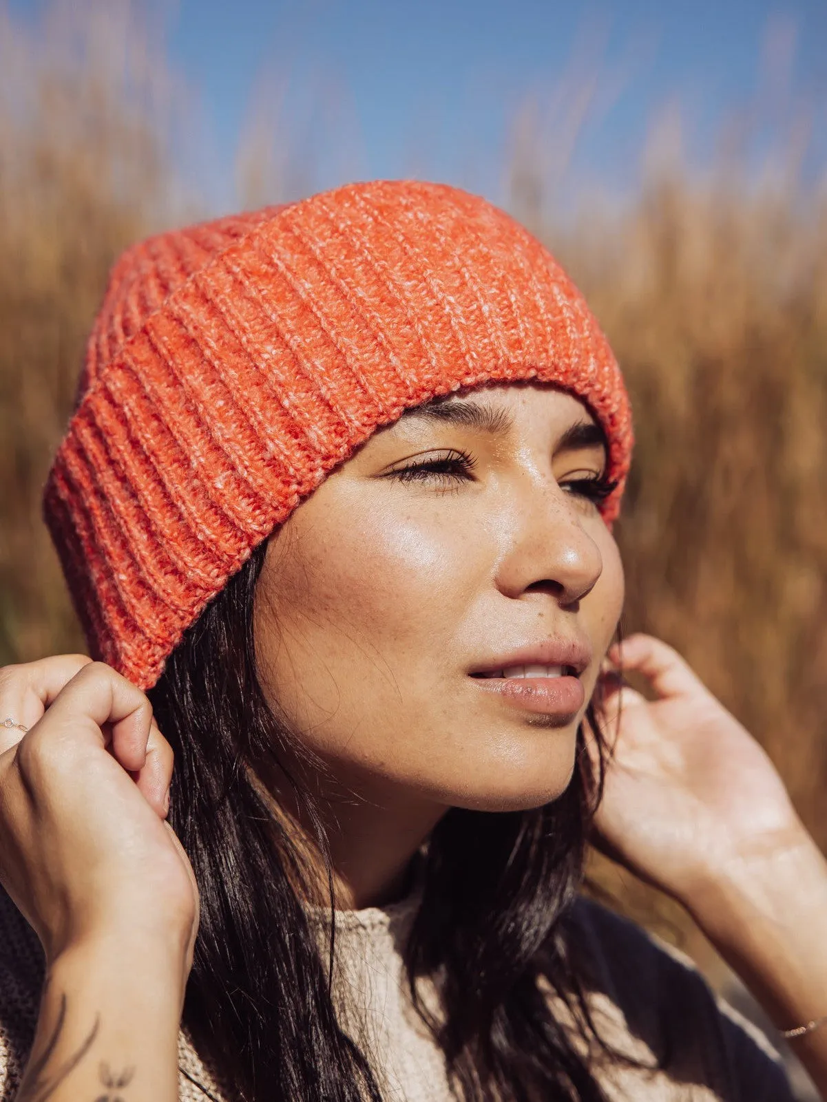 Free People Harbor Marble Ribbed Beanie - Cherry Tomato