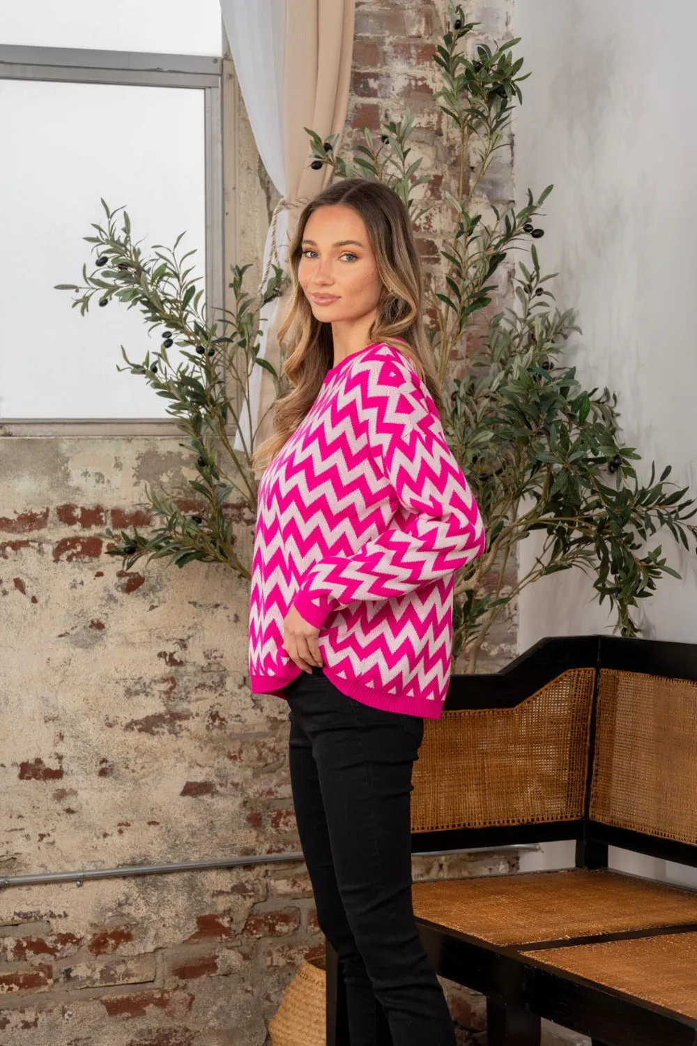 Fuchsia & Ivory Wave Long Sleeve Sweater