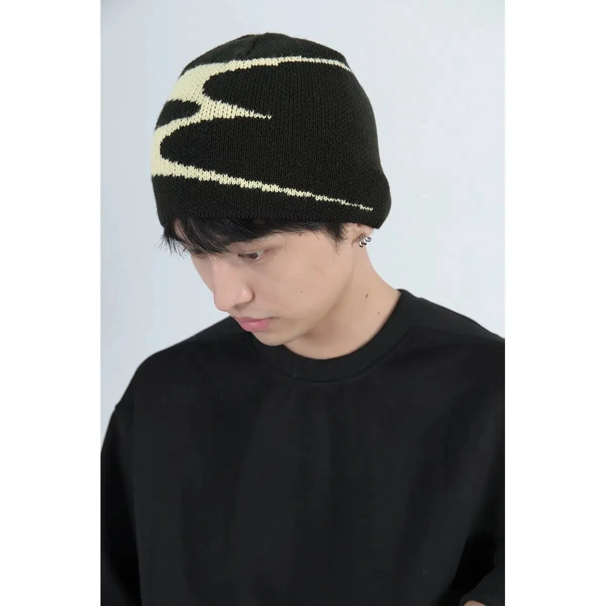 Knit Hat With Contrast Logo