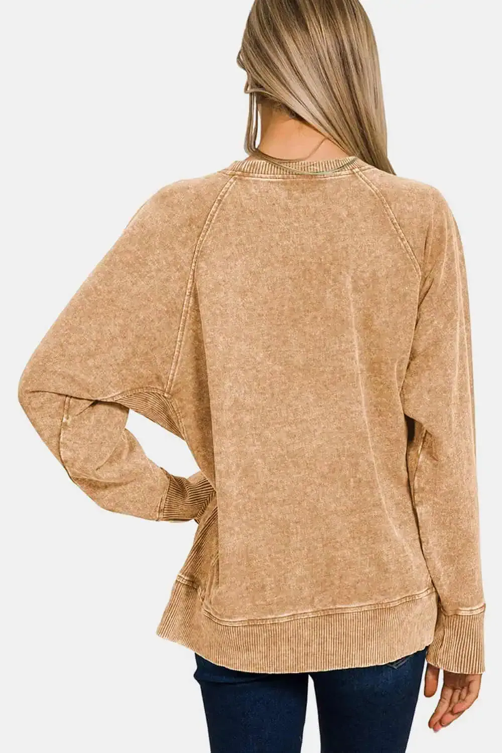 Pocketed Round Neck Sweatshirt