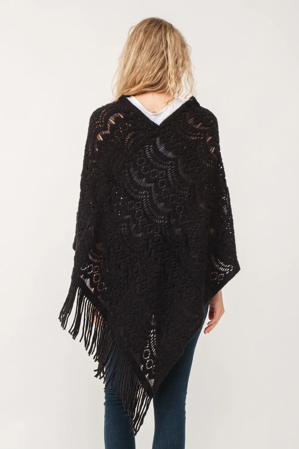 Poncho - Knit Scallop Cut - Black