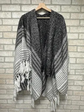 Poncho - Open Front - Grey