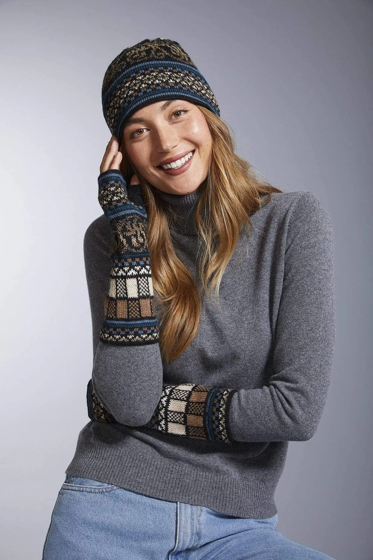 Womens Navajo Fingerless Gloves and Hat Sets